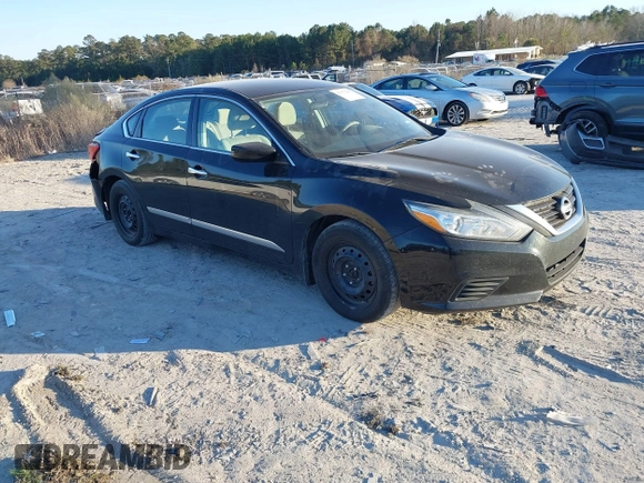 2017 Nissan Altima SV with VIN 1N4AL3AP0HC251769, listed as a IAAI auction lot 41352246 with 121,954 mi miles and . Bid and sale history available at carsss.com. Image 1.