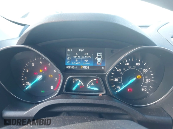 2017 Ford Escape SE with VIN 1FMCU0GD9HUE65306, listed as a IAAI auction lot 41662506 with 69,105 mi miles. Bid and sale history available at carsss.com. Image 7.