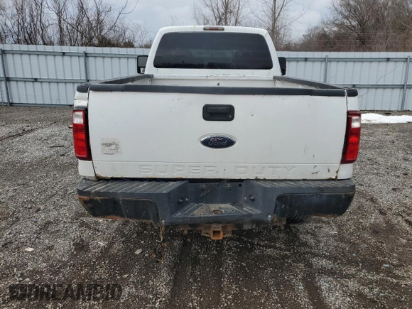 2008 Ford Super Duty F-250 SRW XL with VIN 1FTSX20R28EC80064, listed as a Copart auction lot 86176914 with 382,622 mi miles and Clean Title. Bid and sale history available at carsss.com. Image 6.