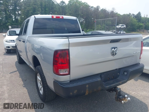 2018 Ram 1500 Tradesman с VIN 1C6RR7FM1JS238310, выставлен на аукционе IAAI как лот 42494212 с пробегом 73 413 миль миль и . История ставок и продаж доступна на DreamBid. Изображение 3.