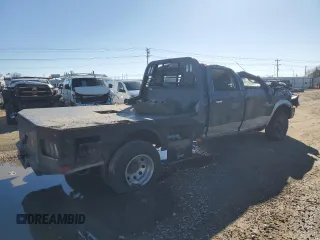 2015 Ram 3500 Laramie with VIN 3C63RRJL8FG542149, listed as a Copart auction lot 45913685 with 204,500 mi miles and Salvage Title. Bid and sale history available at carsss.com. Image 3.