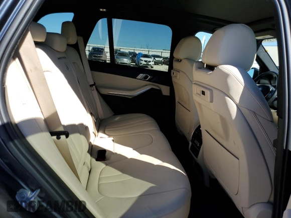 2019 BMW X5 xDrive40i with VIN 5UXCR6C5XKLL63225, listed as a Copart auction lot 40607923 with 31,440 mi miles. Bid and sale history available at carsss.com. Image 11.