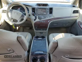 2012 Toyota Sienna XLE with VIN 5TDDK3DC4CS030461, listed as a Copart auction lot 49670925 with 169,836 mi miles and Salvage Title. Bid and sale history available at carsss.com. Image 8.
