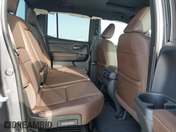 2024 Honda Ridgeline RTL with VIN 5FPYK3F57RB028966, listed as a Copart auction lot 60211885 with 10,963 mi miles and Salvage title. Bid and sale history available at DreamBid. Image 10.