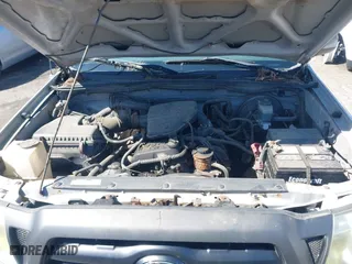 2008 Toyota Tacoma with VIN 5TENX22N48Z587692, listed as a IAAI auction lot 42004536 with 148,583 mi miles. Bid and sale history available at carsss.com. Image 10.