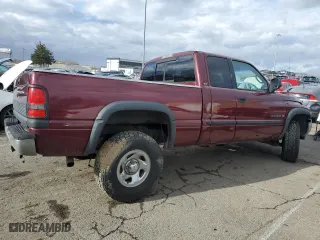 2000 Dodge Ram 1500 with VIN 1B7HC13Y9YJ157209, listed as a Copart auction lot 47198055 with 142,848 mi miles and Salvage Title. Bid and sale history available at carsss.com. Image 3.