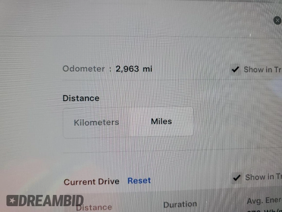 2024 Tesla Model 3 z VIN 5YJ3E1EA7RF826476, wystawiony jako Copart lot #80184564 z przebiegiem 2963 mil mil oraz Szkody całkowita. Historia ofert i sprzedaży dostępna na DreamBid. Obrazek 9.
