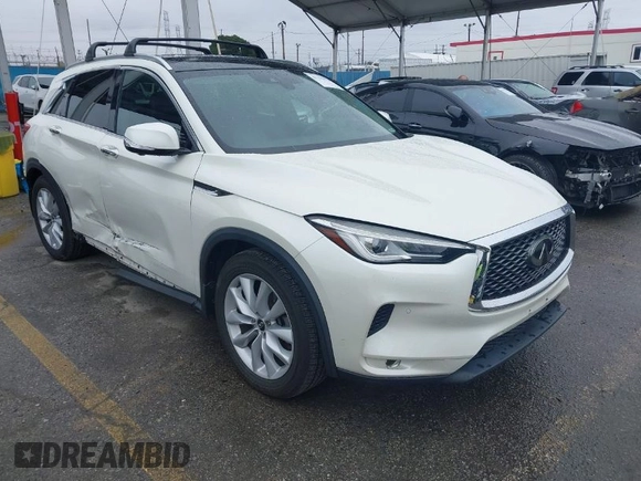 2019 Infiniti QX50 LUXE with VIN 3PCAJ5M16KF116521, listed as a IAAI auction lot 41793978 with 70,007 mi miles. Bid and sale history available at carsss.com. Image 1.