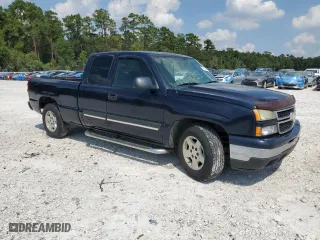 2007 Chevrolet Silverado 1500 Classic LT1 with VIN 1GCEC19Z67Z127457, listed as a Copart auction lot 72278264 with 287,683 mi miles and Salvage Title. Bid and sale history available at carsss.com. Image 4.
