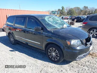 2014 Chrysler Town & Country S with VIN 2C4RC1HGXER225397, listed as a IAAI auction lot 41023867 with 180,093 mi miles and . Bid and sale history available at DreamBid. Image 1.