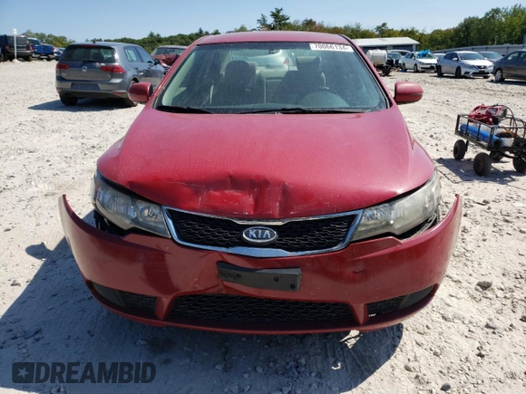 2013 Kia Forte EX with VIN KNAFU4A25D5682191, listed as a Copart auction lot 70066134 with 118,587 mi miles and Clean Title. Bid and sale history available at carsss.com. Image 5.
