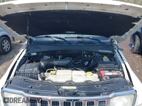 2008 Jeep Liberty Limited with VIN 1J8GN58K08W158293, listed as a IAAI auction lot 41991196 with 183,329 mi miles and . Bid and sale history available at carsss.com. Image 10.