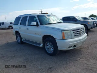 2005 Cadillac Escalade with VIN 1GYEK63N05R118430, listed as a IAAI auction lot 42647437 with 271,628 mi miles and . Bid and sale history available at DreamBid. Image 1.