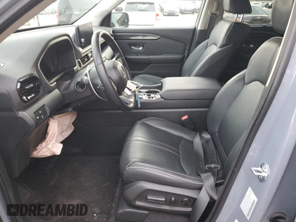 2024 Honda Pilot Elite with VIN 5FNYG1H89RB028392, listed as a Copart auction lot 84076994 with 18,685 mi miles and Salvage Title. Bid and sale history available at carsss.com. Image 7.