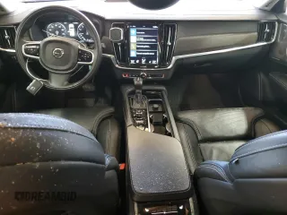 2018 Volvo V90 z VIN YV4A22NL6J1026625, wystawiony jako Copart lot #48945545 z przebiegiem 108 622 mil mil oraz Szkoda całkowita • Salvage title. Historia ofert i sprzedaży dostępna na DreamBid. Obrazek 8.