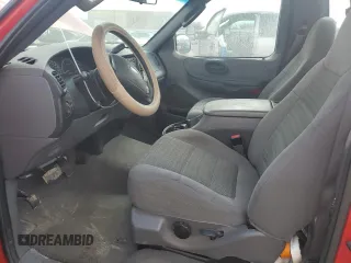 2003 Ford F-150 XL z VIN 1FTRF07L03KC10399, wystawiony jako Copart lot #48300535 z przebiegiem 41 089 mil mil oraz Szkoda całkowita • Salvage title. Historia ofert i sprzedaży dostępna na DreamBid. Obrazek 7.