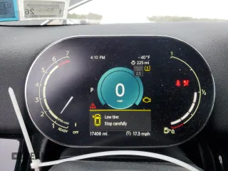 2024 MINI Countryman Cooper S z VIN WMZ83BR02R3R41180, wystawiony jako Copart lot #88557455 z przebiegiem 17 406 mil mil oraz Nie do naprawy • Non repairable. Historia ofert i sprzedaży dostępna na DreamBid. Obrazek 9.