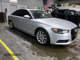 2015 Audi A6 Premium Plus z VIN WAUGFAFCXFN008670, wystawiony jako Copart lot #55423105 z przebiegiem 104 629 mil mil oraz Szkoda całkowita • Salvage title. Historia ofert i sprzedaży dostępna na DreamBid. Obrazek 4.