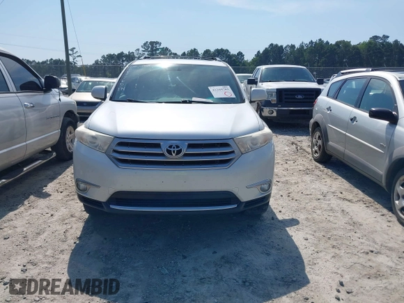 2012 Toyota Highlander Limited with VIN 5TDYK3EH6CS067765, listed as a IAAI auction lot 42269783 with Not provided miles and . Bid and sale history available at DreamBid. Image 11.