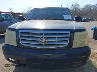 2004 Cadillac Escalade with VIN 1GYEC63T54R226911, listed as a IAAI auction lot 41508878 with 280,150 mi miles and . Bid and sale history available at DreamBid. Image 6.