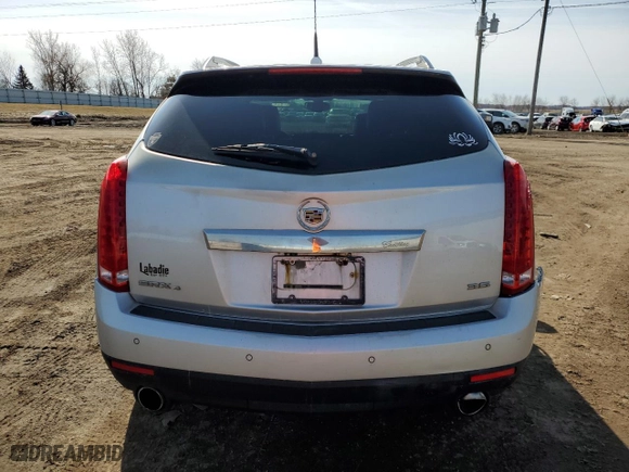 2013 Cadillac SRX Luxury Collection with VIN 3GYFNGE32DS631140, listed as a Copart auction lot 48316925 with 207,638 mi miles and Salvage Title. Bid and sale history available at carsss.com. Image 6.