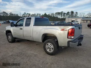 2011 GMC Sierra 2500HD SLE with VIN 1GT220CG9BZ394690, listed as a Copart auction lot 88148255 with 179,326 mi miles and Salvage Title. Bid and sale history available at carsss.com. Image 2.