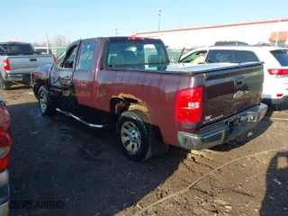 2008 Chevrolet Silverado 1500 Work Truck with VIN 1GCEC19X28Z217379, listed as a IAAI auction lot 41752690 with 325,103 mi miles. Bid and sale history available at carsss.com. Image 3.