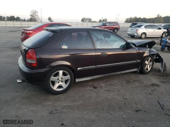 1999 Honda Civic CX with VIN 2HGEJ6428XH112747, listed as a Copart auction lot 77621944 with 105,852 mi miles and Salvage Title. Bid and sale history available at carsss.com. Image 3.