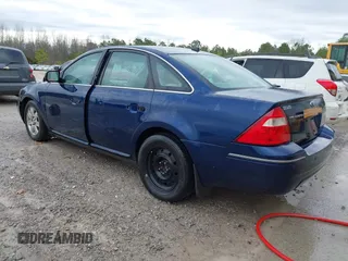 2007 Ford Five Hundred SEL with VIN 1FAHP24157G153400, listed as a IAAI auction lot 41496444 with 215,285 mi miles. Bid and sale history available at carsss.com. Image 3.