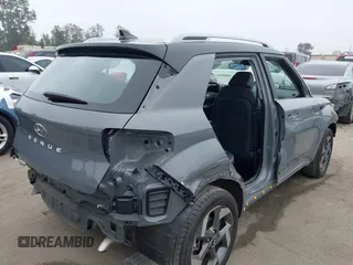 2022 Hyundai Venue SEL with VIN KMHRC8A34NU138304, listed as a IAAI auction lot 42462856 with 17,369 mi miles and . Bid and sale history available at DreamBid. Image 4.