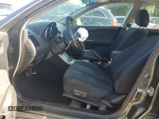 2006 Nissan Altima S with VIN 1N4AL11D86C167898, listed as a Copart auction lot 60270305 with 256,903 mi miles and Salvage title. Bid and sale history available at DreamBid. Image 7.