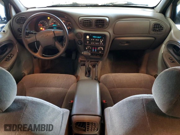 2004 Chevrolet TrailBlazer LS with VIN 1GNDS13S642165230, listed as a Copart auction lot 46272915 with 143,115 mi miles and Salvage Title. Bid and sale history available at carsss.com. Image 8.