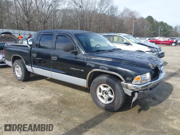 2000 Dodge Dakota Sport with VIN 1B7GL2AX8YS790208, listed as a IAAI auction lot 41613640 with 365,198 mi miles and . Bid and sale history available at DreamBid. Image 1.