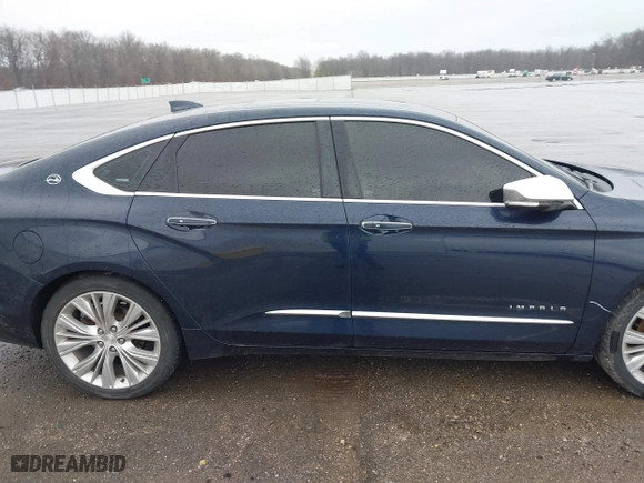 2015 Chevrolet Impala LTZ with VIN 2G1165S36F9245514, listed as a IAAI auction lot 41228581 with 139,691 mi miles. Bid and sale history available at carsss.com. Image 13.