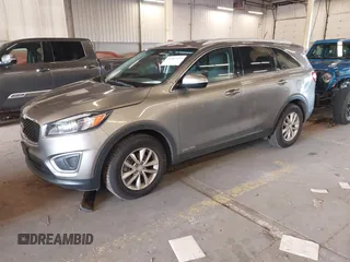 2017 Kia Sorento LX with VIN 5XYPGDA57HG199307, listed as a IAAI auction lot 41967654 with 88,112 mi miles and . Bid and sale history available at carsss.com. Image 19.