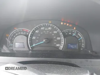 2015 Toyota Camry XLE with VIN 4T4BF1FK4FR498406, listed as a IAAI auction lot 41945968 with 178,070 mi miles. Bid and sale history available at carsss.com. Image 7.