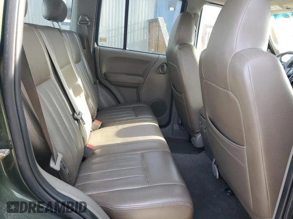 2006 Jeep Liberty Sport with VIN 1J4GL485X6W282158, listed as a Copart auction lot 43818695 with Not Provided miles and Clean Title. Bid and sale history available at carsss.com. Image 11.