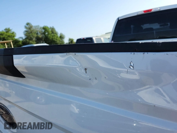 2019 Ford F-250 XL with VIN 1FT7X2B68KEE27486, listed as a IAAI auction lot 42276545 with 185,343 mi miles and . Bid and sale history available at DreamBid. Image 15.