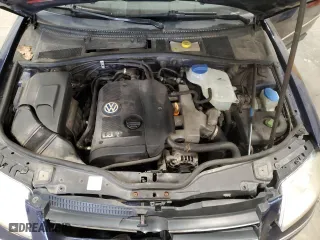 2002 Volkswagen Passat GLS with VIN WVWPD63B62P450409, listed as a Copart auction lot 82896644 with 193,936 mi miles and Non Repairable. Bid and sale history available at carsss.com. Image 11.
