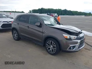 2017 Mitsubishi Outlander ES z VIN JA4AR3AU7HZ001497, wystawiony jako IAAI lot #42323128 z przebiegiem 54 619 mil mil oraz . Historia ofert i sprzedaży dostępna na DreamBid. Obrazek 1.