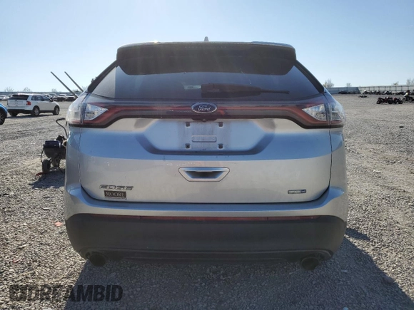 2016 Ford Edge SE с VIN 2FMPK4G91GBC41221, выставлен на аукционе Copart как лот 53158715 с пробегом 173 630 миль миль и Списание • Salvage title. История ставок и продаж доступна на DreamBid. Изображение 6.