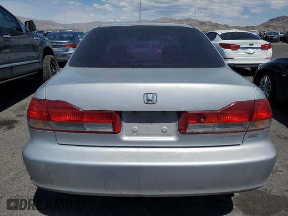 2001 Honda Accord EX с VIN 1HGCG16581A080484, выставлен на аукционе Copart как лот 55364045 с пробегом 235 238 миль миль и Чистый • Clean title. История ставок и продаж доступна на DreamBid. Изображение 6.