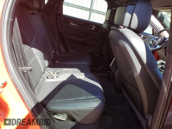 2020 Porsche Cayenne с VIN WP1BA2AY1LDA46356, выставлен на аукционе Copart как лот 59174664 с пробегом Не указан миль и . История ставок и продаж доступна на DreamBid. Изображение 10.