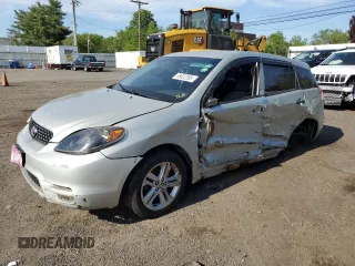 2004 Toyota Matrix Std z VIN 2T1KR32E34C209186, wystawiony jako Copart lot #55822385 z przebiegiem 290 992 mil mil oraz Szkoda całkowita • Salvage title. Historia ofert i sprzedaży dostępna na DreamBid. Obrazek 1.