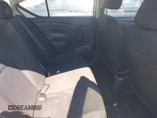 2018 Nissan Versa SV с VIN 3N1CN7AP5JL819838, выставлен на аукционе IAAI как лот 41878387 с пробегом 227 298 миль миль и . История ставок и продаж доступна на DreamBid. Изображение 8.