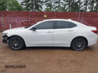 2015 Acura TLX V6 Tech with VIN 19UUB2F55FA024728, listed as a IAAI auction lot 41933939 with 185,413 mi miles. Bid and sale history available at carsss.com. Image 18.