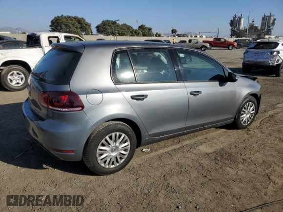 2013 Volkswagen Golf с VIN WVWDB7AJ6DW138799, выставлен на аукционе Copart как лот 73238364 с пробегом 52 803 миль миль и Списание • Salvage title. История ставок и продаж доступна на DreamBid. Изображение 3.