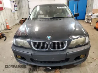2004 BMW 3 Series 330i with VIN WBAEV53484KM32958, listed as a Copart auction lot 48792035 with 192,471 mi miles and Salvage Title. Bid and sale history available at carsss.com. Image 5.