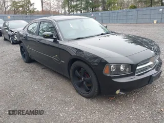 2006 Dodge Charger R/T with VIN 2B3KA53H66H195855, listed as a IAAI auction lot 42010206 with 121,889 mi miles and . Bid and sale history available at carsss.com. Image 1.