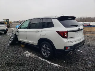 2022 Honda Passport TrailSport z VIN 5FNYF8H67NB017914, wystawiony jako Copart lot #43468345 z przebiegiem 35 560 mil mil oraz Szkoda całkowita • Salvage title. Historia ofert i sprzedaży dostępna na DreamBid. Obrazek 2.